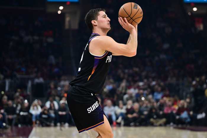 真是好用！吉莱斯皮10投7中&三分7中5 砍下22+5+5&正负值+16