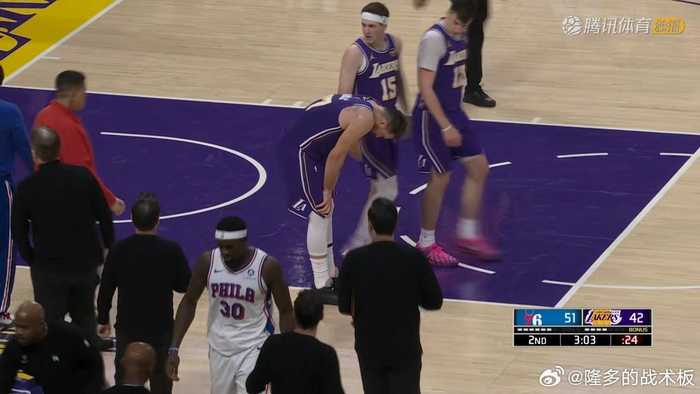 东契奇比赛中疑似受伤