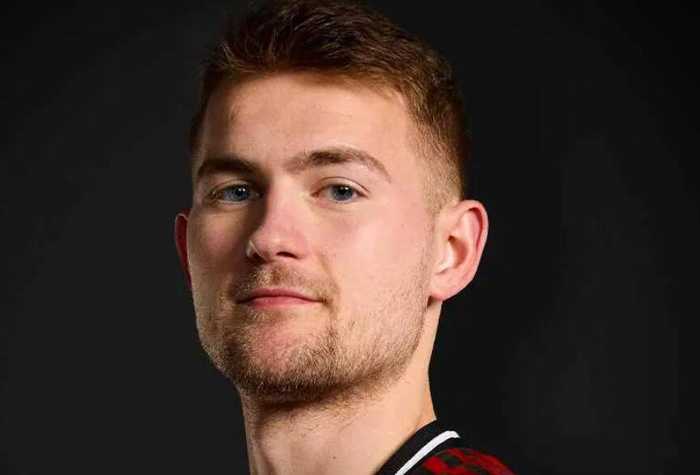 曼联两将伤缺西汉姆之战，芒特或战埃弗顿复出