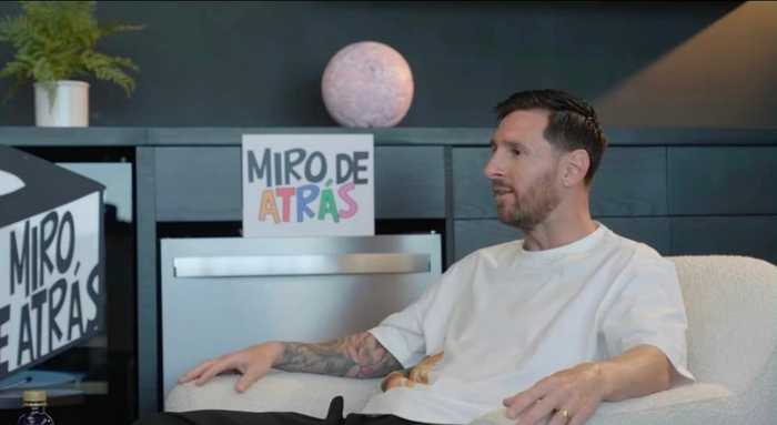 梅西回忆马拉多纳，透露曾拒西班牙国家队邀请