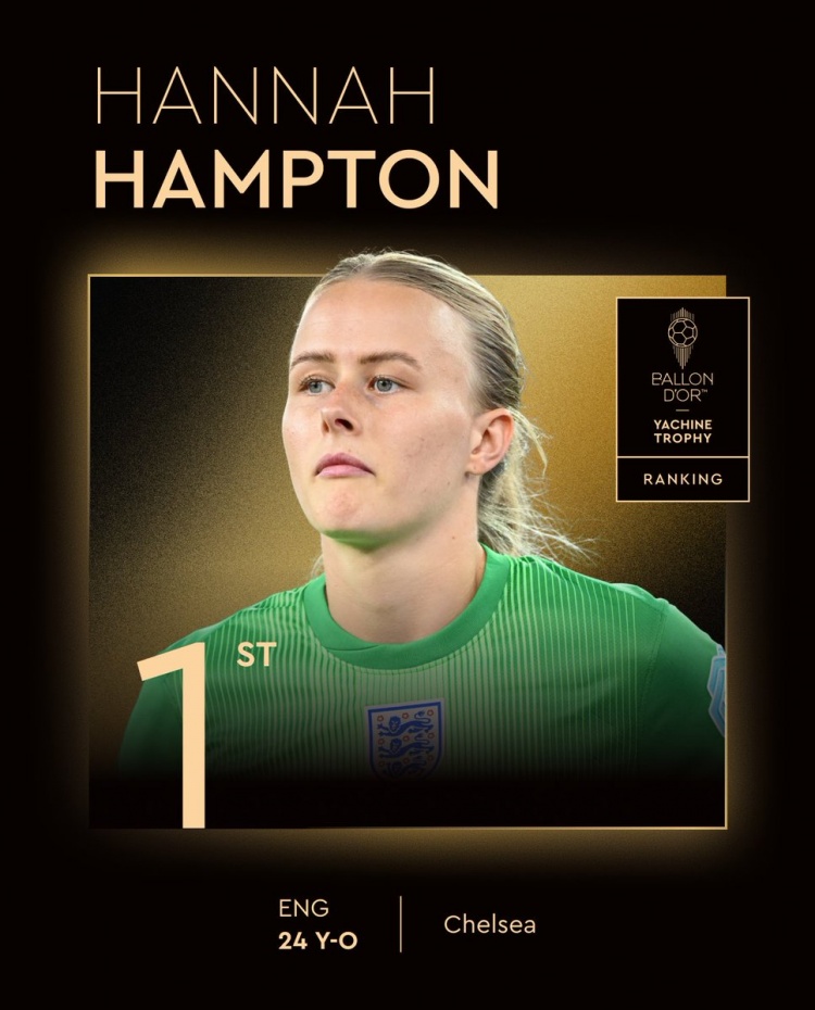 荣获女足雅辛奖！切尔西女足门将汉普顿：爷爷我想你，我做到了